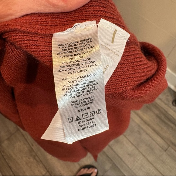 Ann Taylor LOFT Rust Sleeveless Cardigan Kimono Style Sweater XS Oversized - Picture 5 of 5